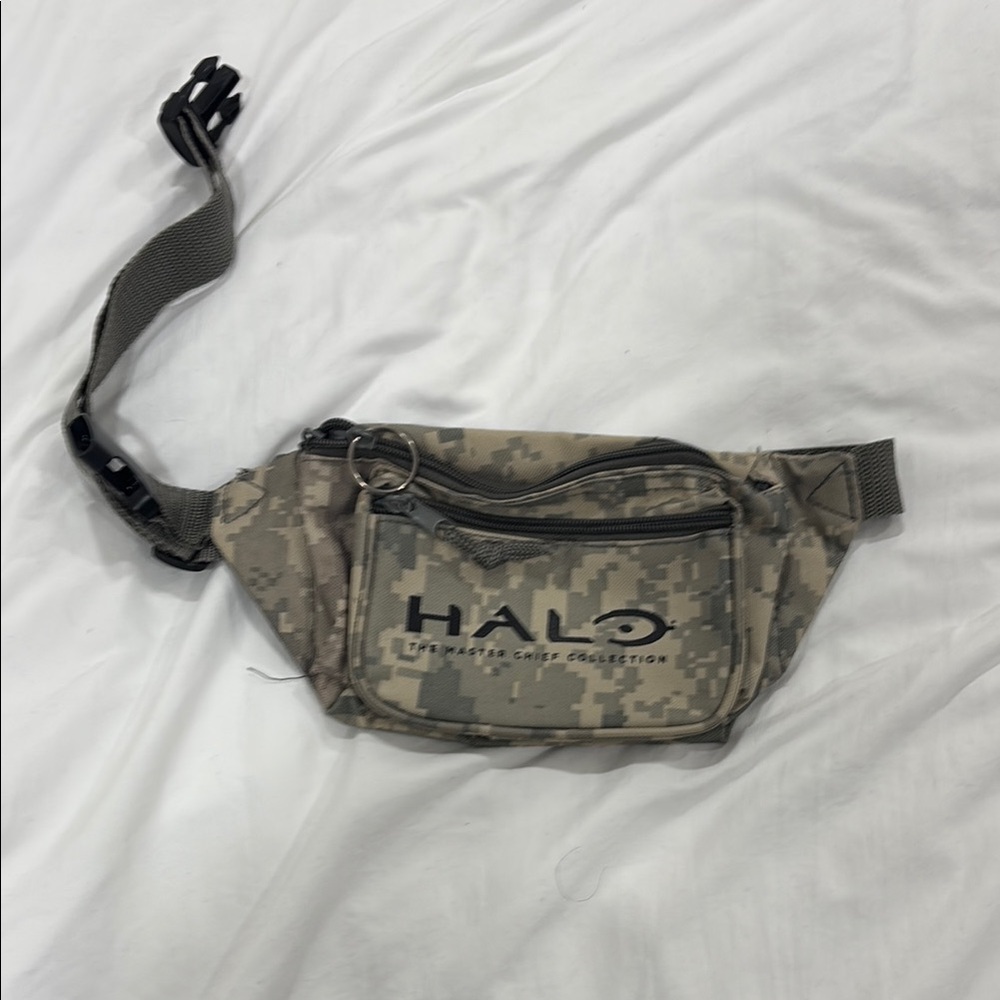 Halo Camouflage Waist Bag